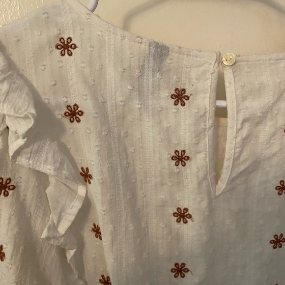 Target Universal Threads Top - Picture 2 of 7